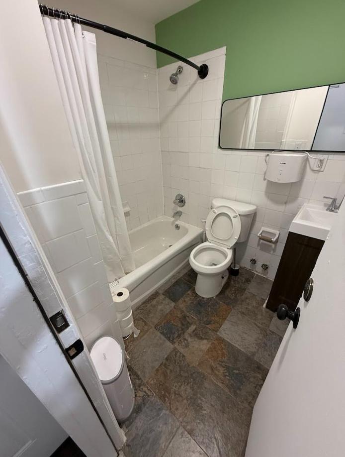 East Harlem Hostel 뉴욕 외부 사진
